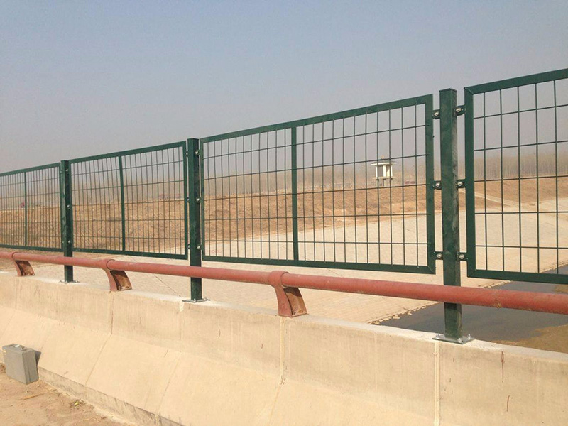 高速公路護欄網--04